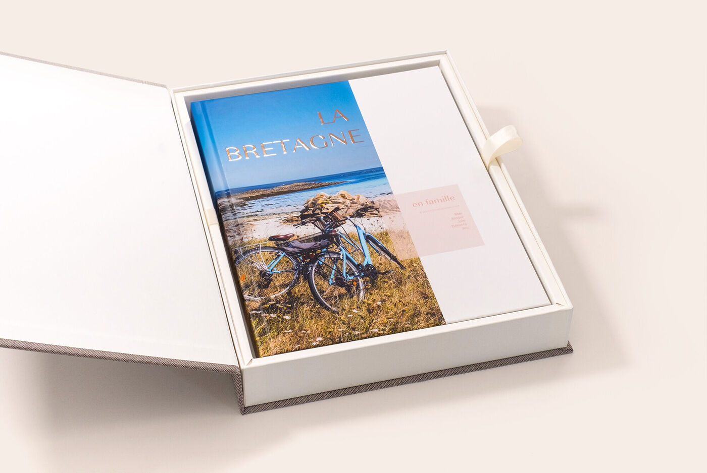 Boîte cadeau Livre Photo CEWE A4 portrait