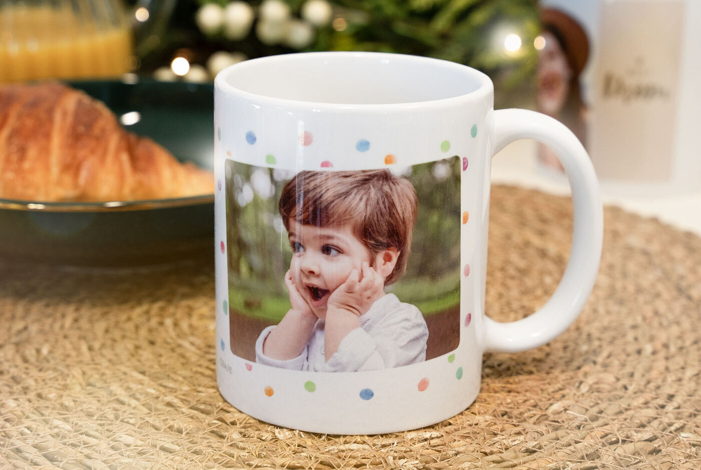 Tasse personnalisé avec la photo d'un petit garçon