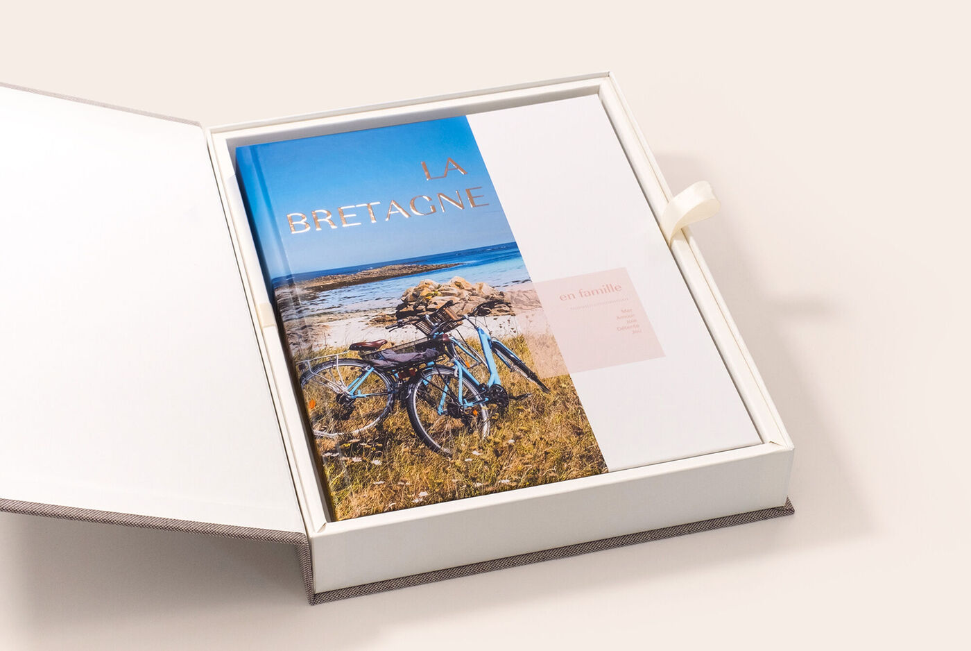 Boîte cadeau Livre Photo CEWE A4 portrait