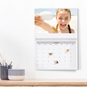 Calendrier photo personnalisé avec les anniversaires de la famille